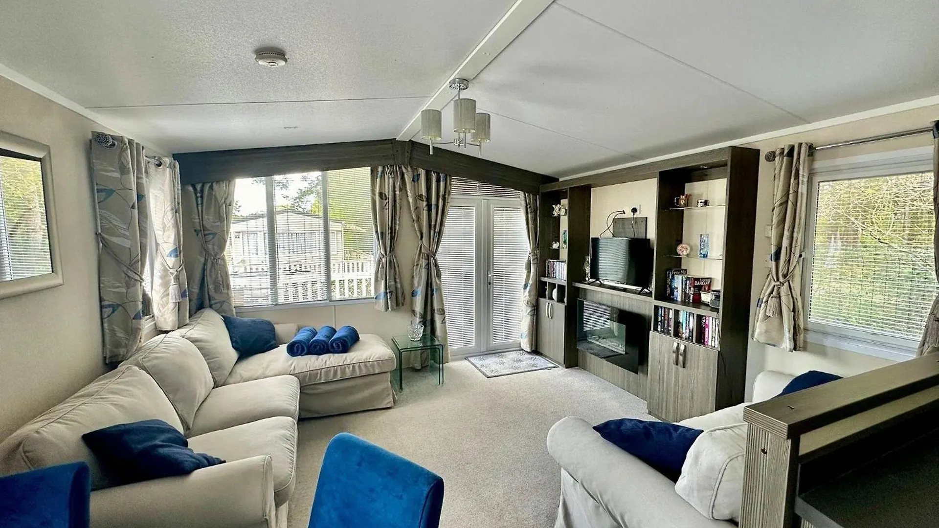 Luxury Caravan On Family Park Near Bournemouth Saint Leonards Holiday home