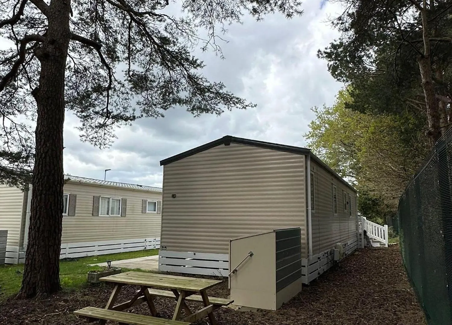 Luxury Caravan On Family Park Near Bournemouth Saint Leonards